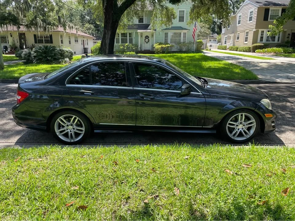 2013 Mercedes-Benz W204 C-Class - Image 7 of 19
