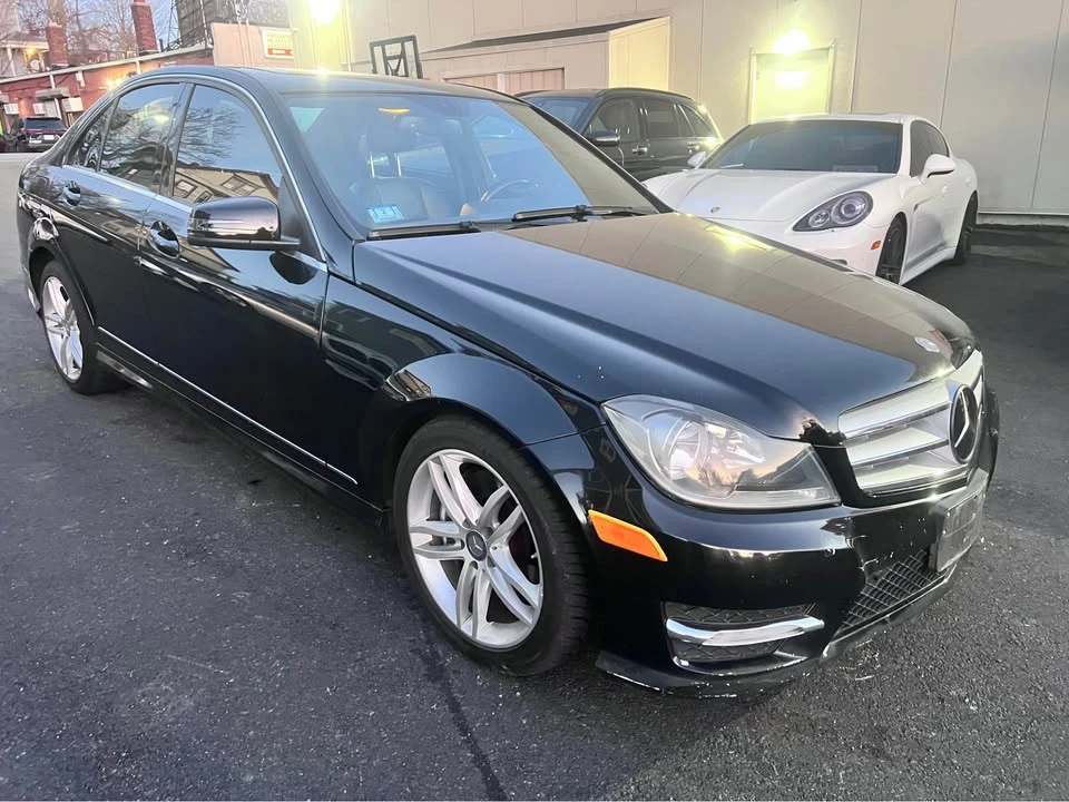 2013 Mercedes-Benz W204 C-Class - Image 6 of 12