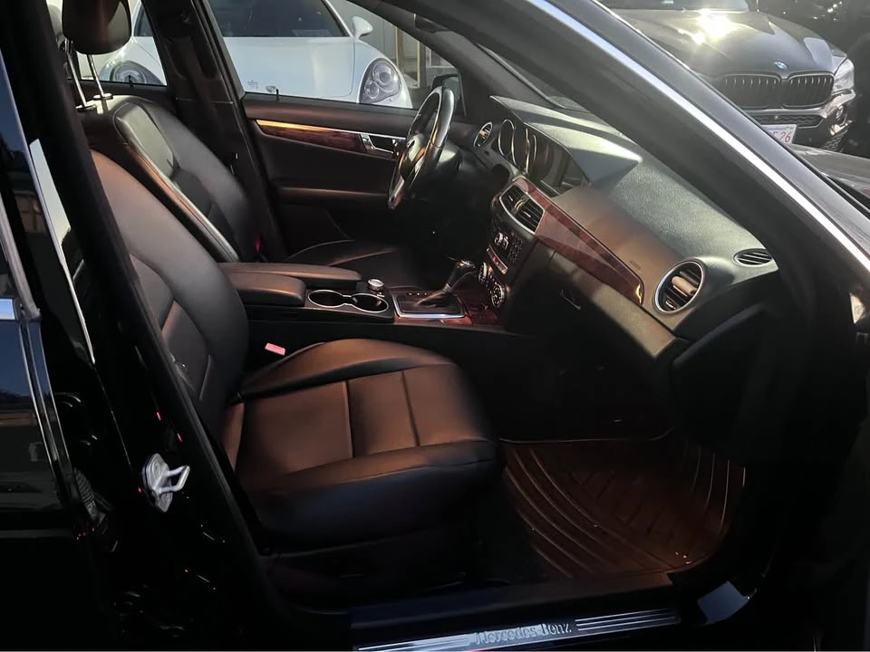 2013 Mercedes-Benz W204 C-Class - Image 12 of 12
