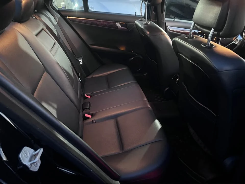 2013 Mercedes-Benz W204 C-Class - Image 11 of 12
