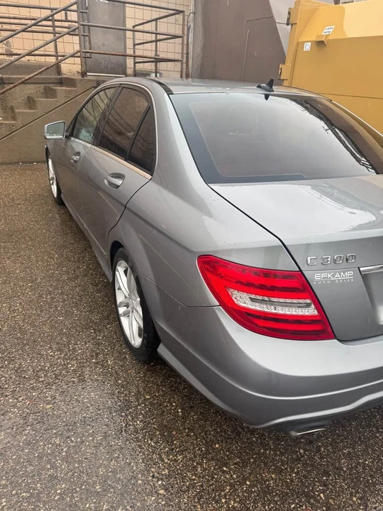 2013 Mercedes-Benz W204 C-Class - Image 4 of 4