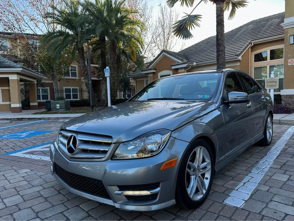 2013 Mercedes-Benz W204 C-Class - Image 2 of 12