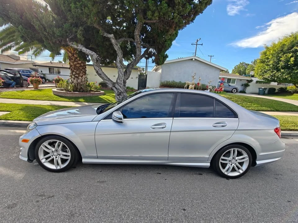 2013 Mercedes-Benz W204 C-Class - Image 3 of 11
