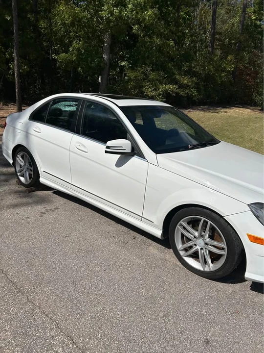 2013 Mercedes-Benz W204 C-Class - Image 6 of 13