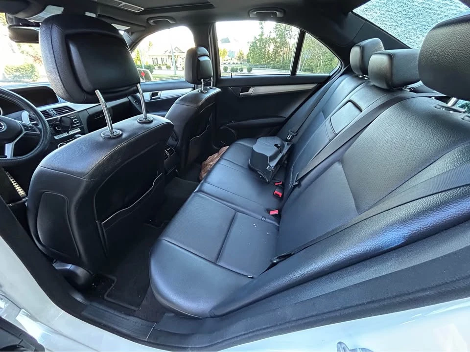 2013 Mercedes-Benz W204 C-Class - Image 9 of 13