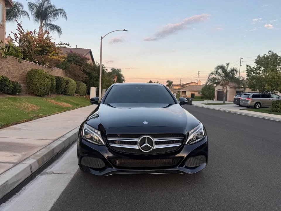 2013 Mercedes-Benz W204 C-Class - Image 2 of 12