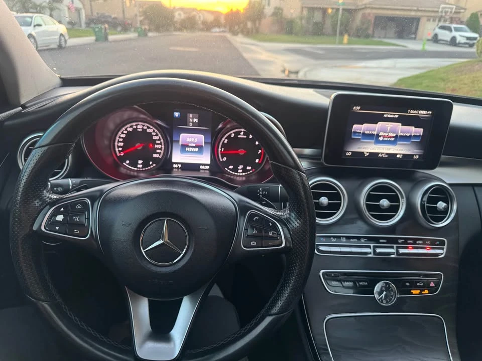 2013 Mercedes-Benz W204 C-Class - Image 11 of 12