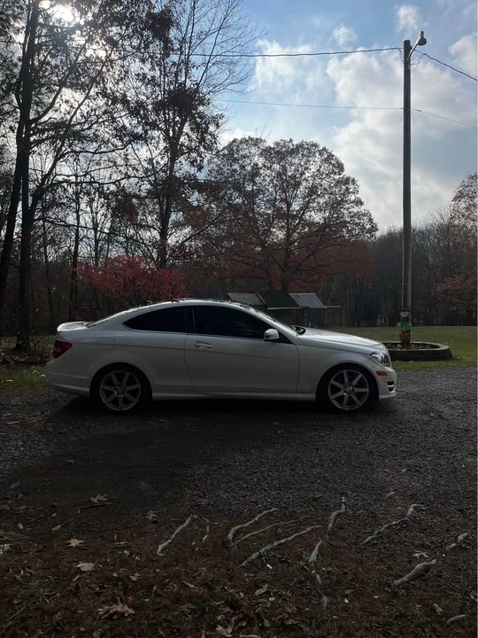 2013 Mercedes-Benz W204 C-Class - Image 3 of 16
