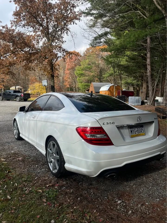 2013 Mercedes-Benz W204 C-Class - Image 6 of 16