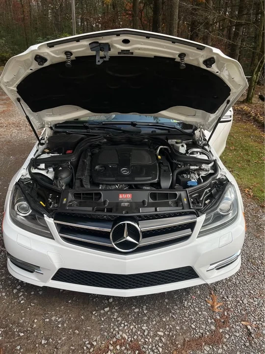 2013 Mercedes-Benz W204 C-Class - Image 16 of 16