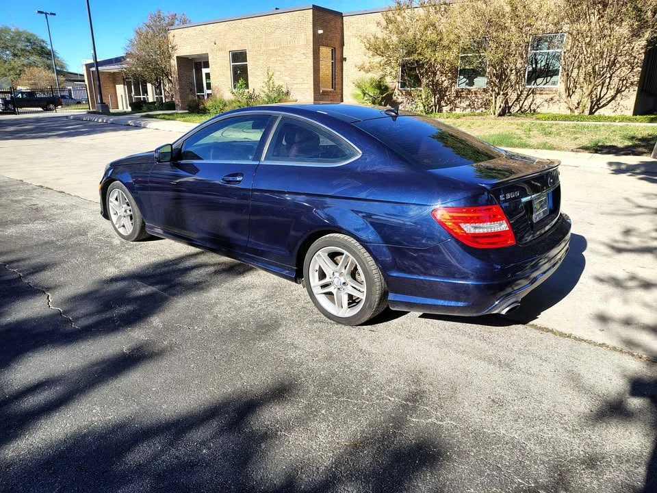 2013 Mercedes-Benz W204 C-Class - Image 4 of 8