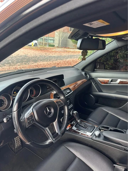 2013 Mercedes-Benz W204 C-Class - Image 4 of 5