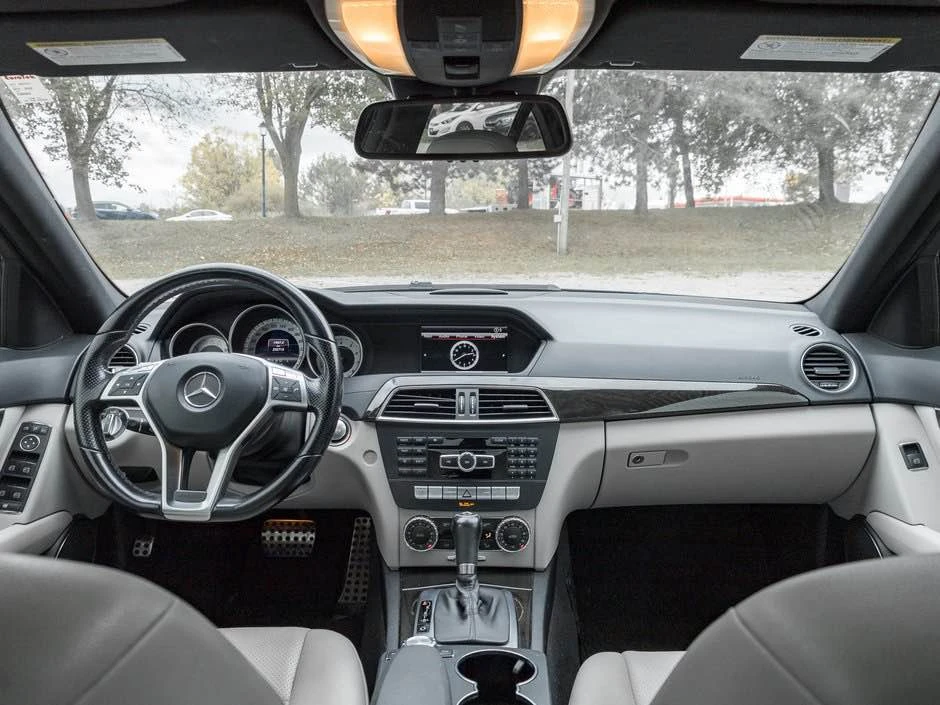 2013 Mercedes-Benz W204 C-Class - Image 7 of 7