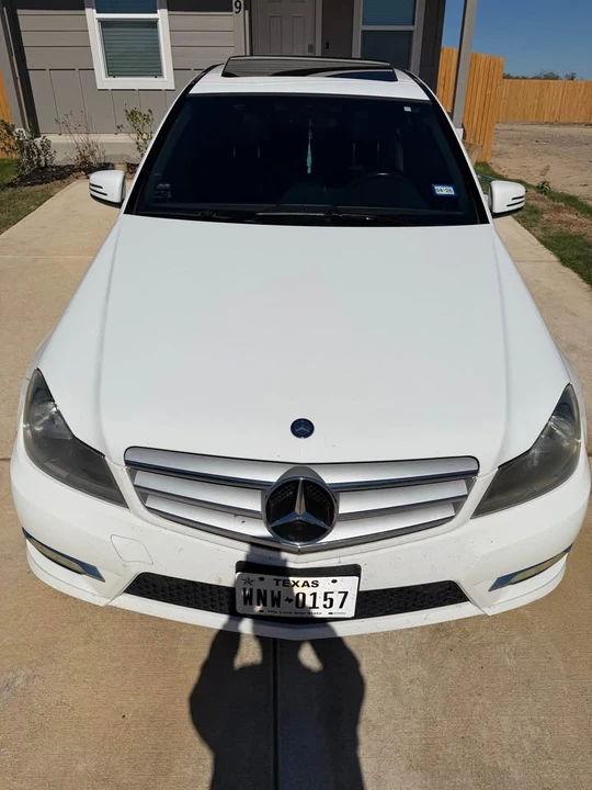 2013 Mercedes-Benz W204 C-Class - Image 5 of 16