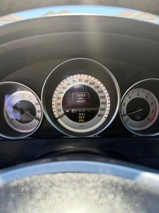 2013 Mercedes-Benz W204 C-Class - Image 11 of 16