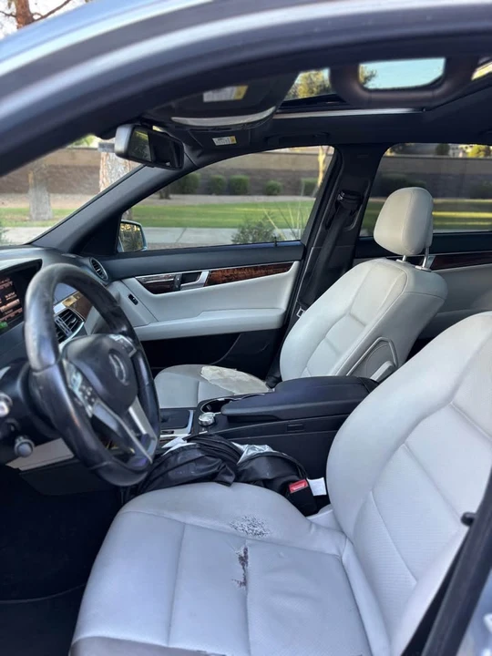 2013 Mercedes-Benz W204 C-Class - Image 9 of 12