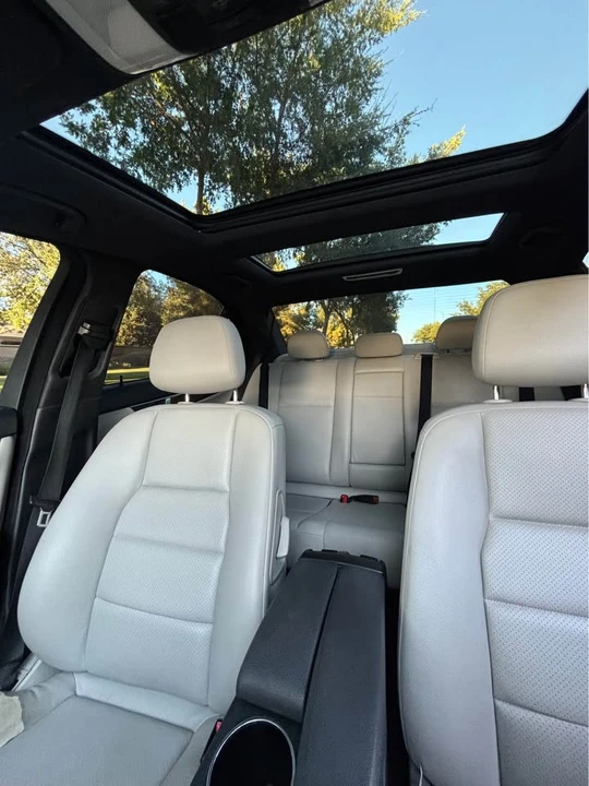 2013 Mercedes-Benz W204 C-Class - Image 11 of 12