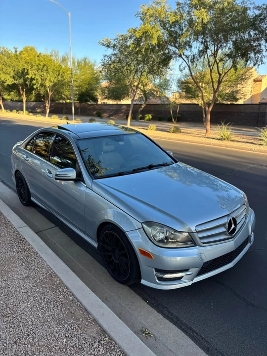 2013 Mercedes-Benz W204 C-Class - Image 6 of 12
