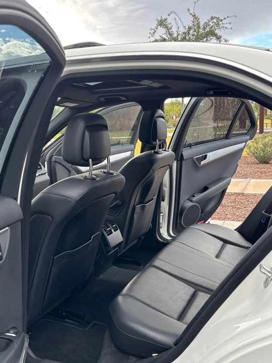 2013 Mercedes-Benz W204 C-Class - Image 11 of 17