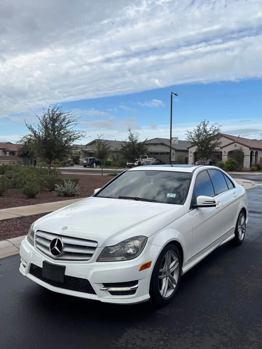 2013 Mercedes-Benz W204 C-Class - Image 6 of 17