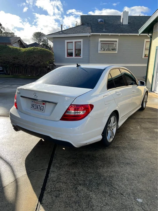 2013 Mercedes-Benz W204 C-Class - Image 5 of 7