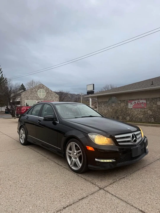 2013 Mercedes-Benz W204 C-Class - Image 3 of 12