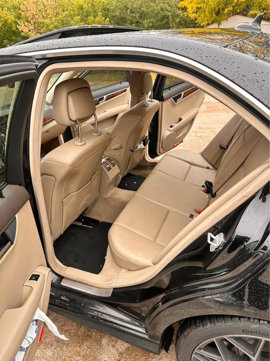 2013 Mercedes-Benz W204 C-Class - Image 7 of 12