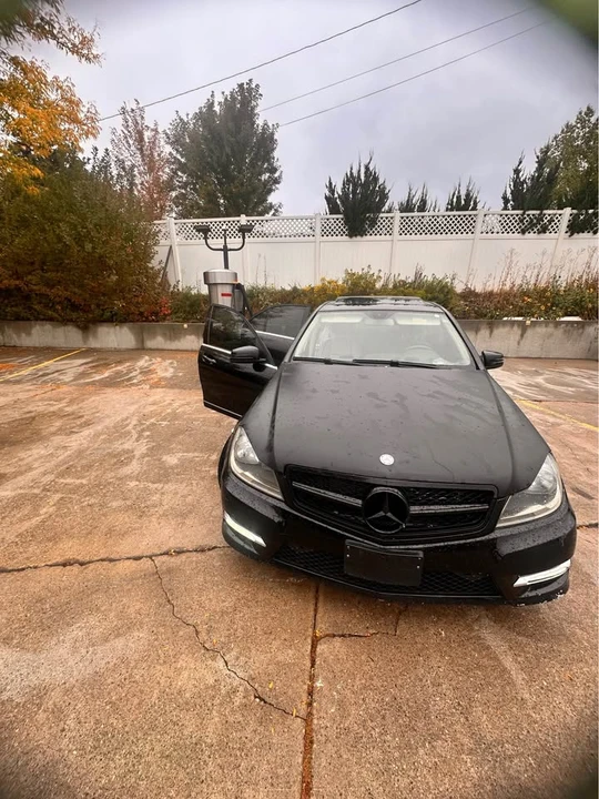 2013 Mercedes-Benz W204 C-Class - Image 3 of 12