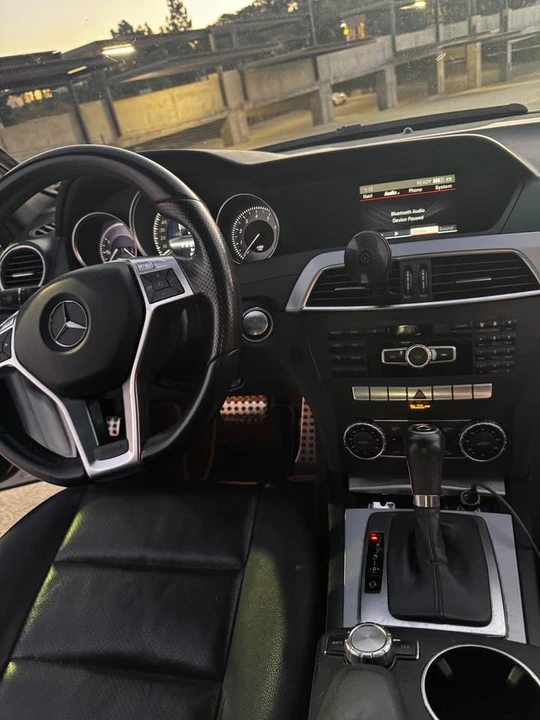 2013 Mercedes-Benz W204 C-Class - Image 9 of 13