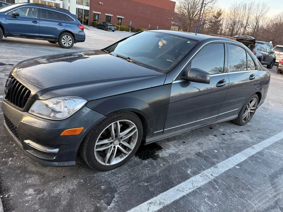 2013 Mercedes-Benz W204 C-Class - Image 3 of 5