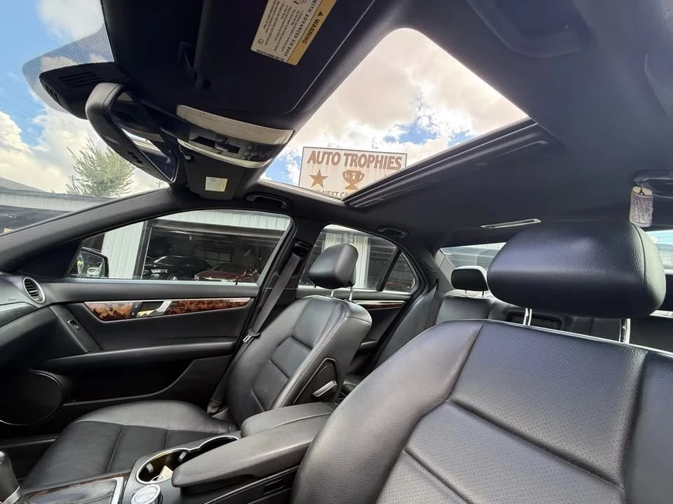 2013 Mercedes-Benz W204 C-Class - Image 18 of 19
