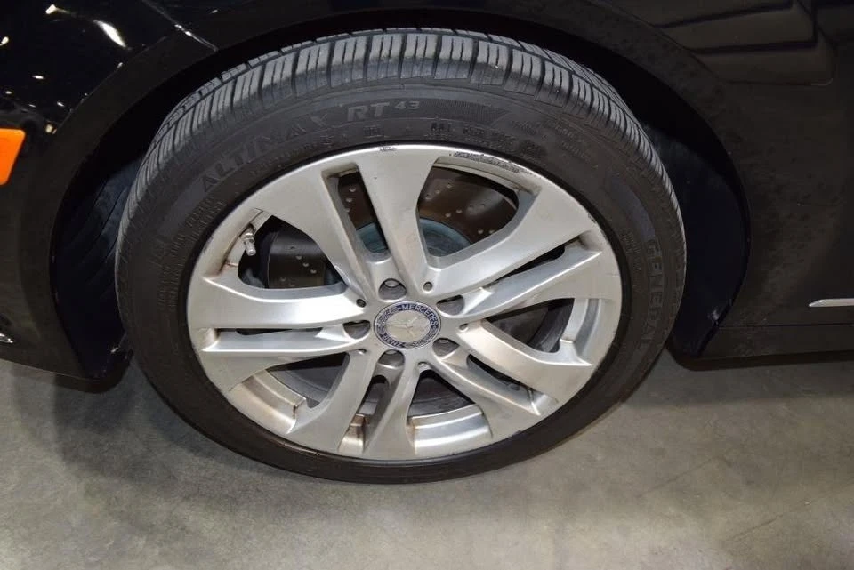 2013 Mercedes-Benz W204 C-Class - Image 12 of 20