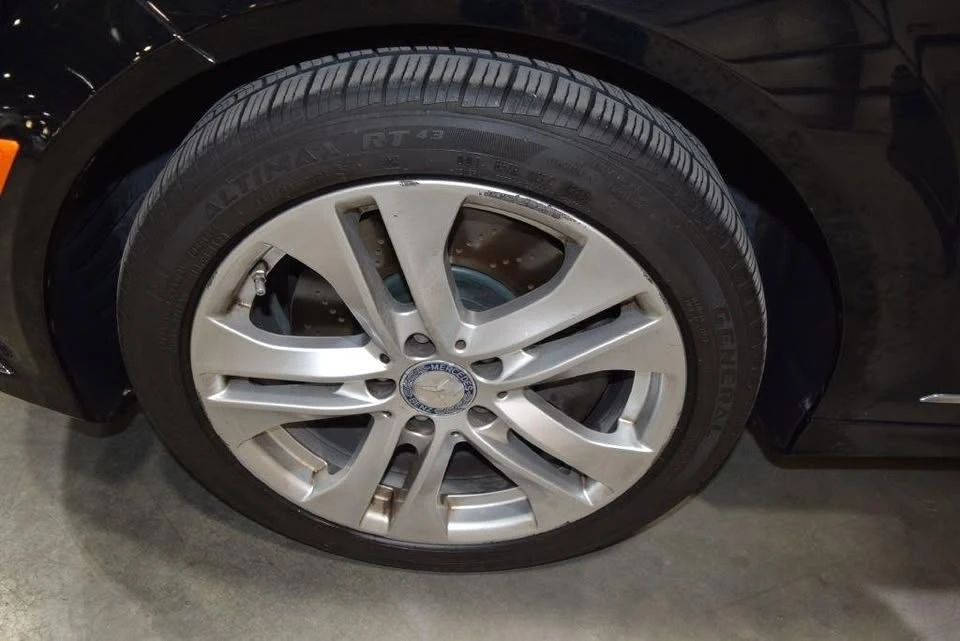 2013 Mercedes-Benz W204 C-Class - Image 16 of 20