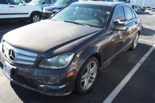2013 Mercedes-Benz W204 C-Class - Image 2 of 6
