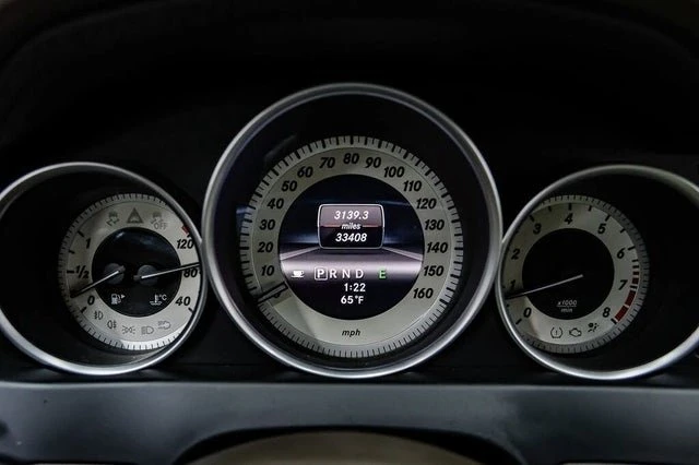 2013 Mercedes-Benz W204 C-Class - Image 9 of 17