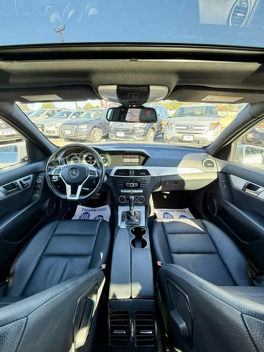 2013 Mercedes-Benz W204 C-Class - Image 12 of 19