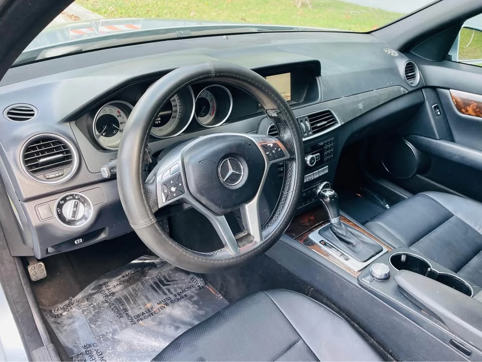2013 Mercedes-Benz W204 C-Class - Image 7 of 15