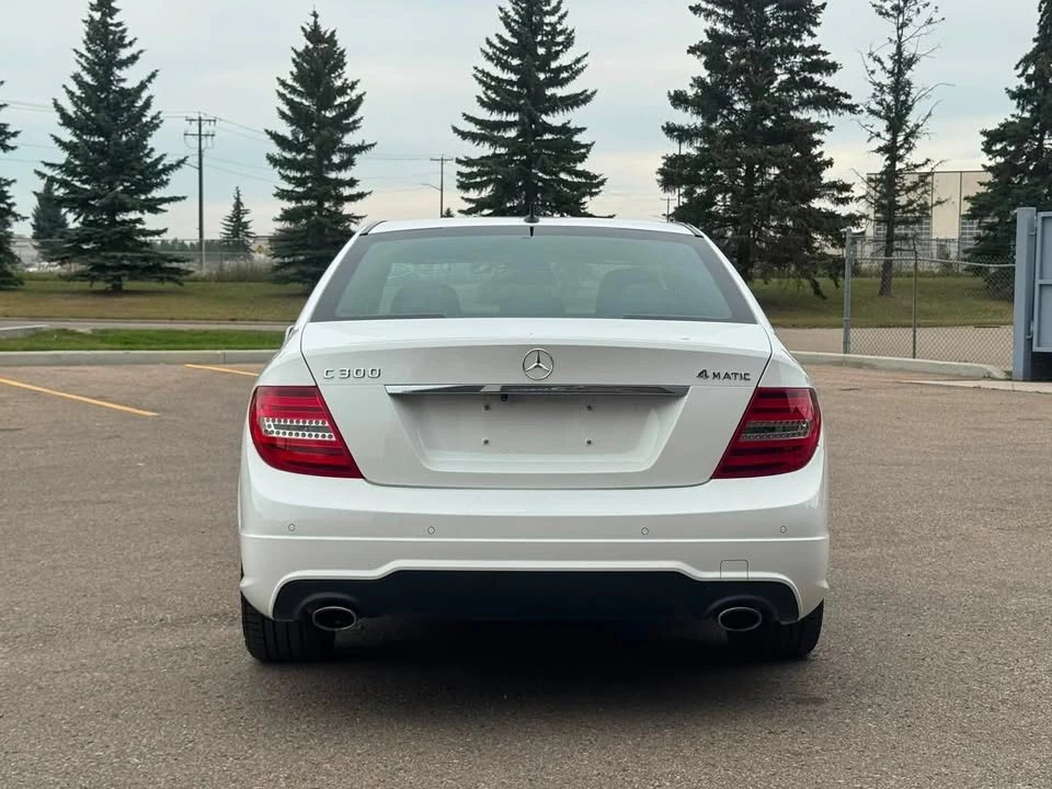 2013 Mercedes-Benz W204 C-Class - Image 2 of 17