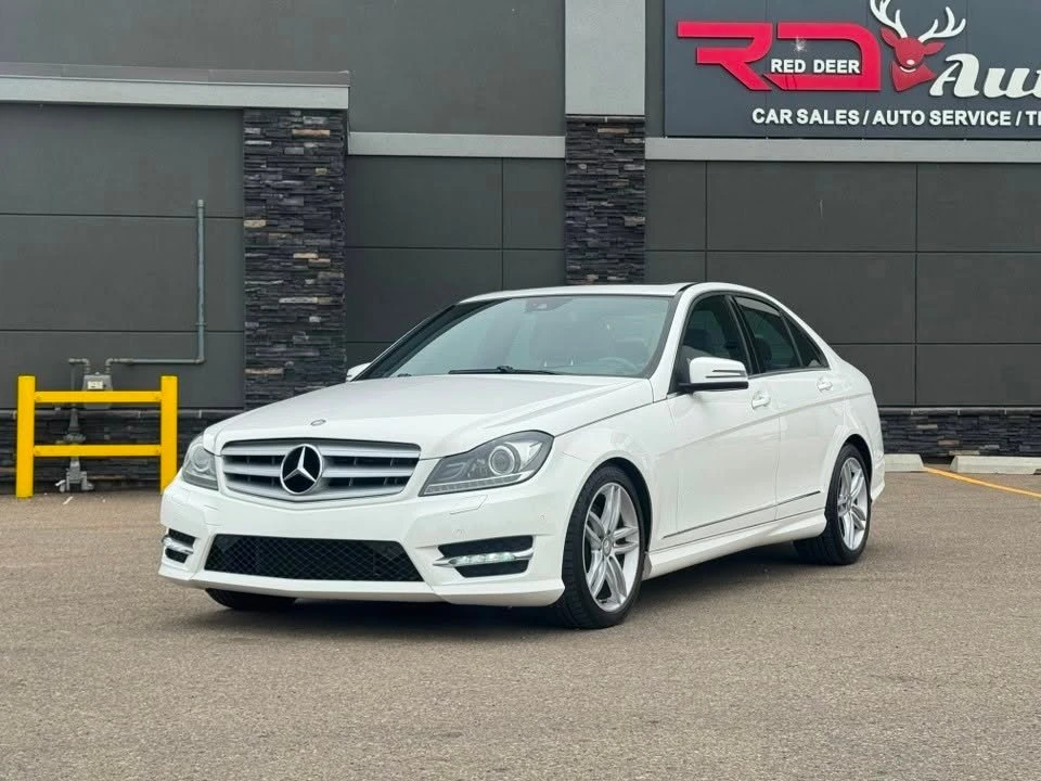 2013 Mercedes-Benz W204 C-Class - Image 4 of 17
