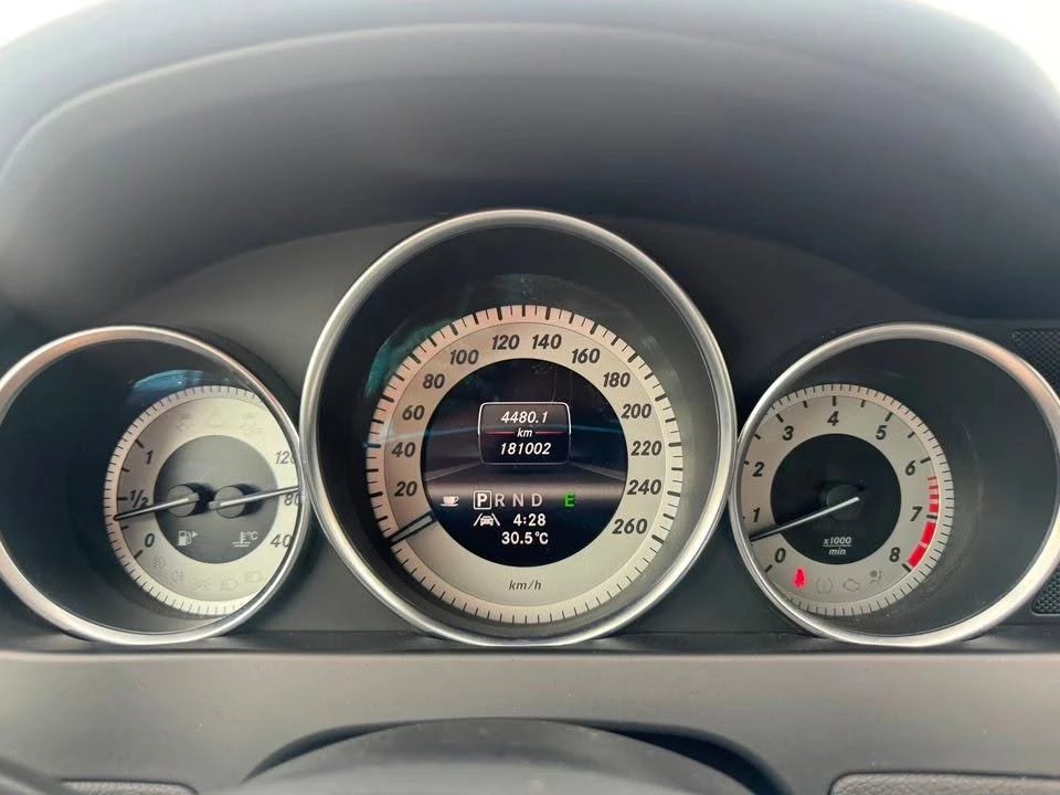 2013 Mercedes-Benz W204 C-Class - Image 15 of 17