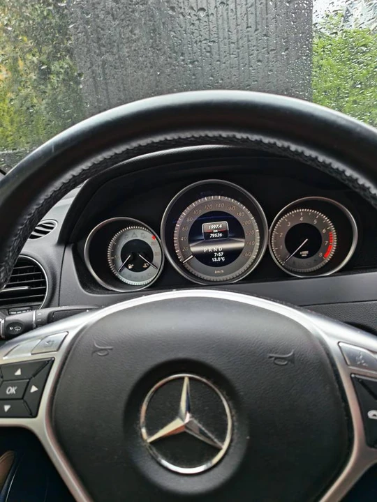 2013 Mercedes-Benz W204 C-Class - Image 2 of 8
