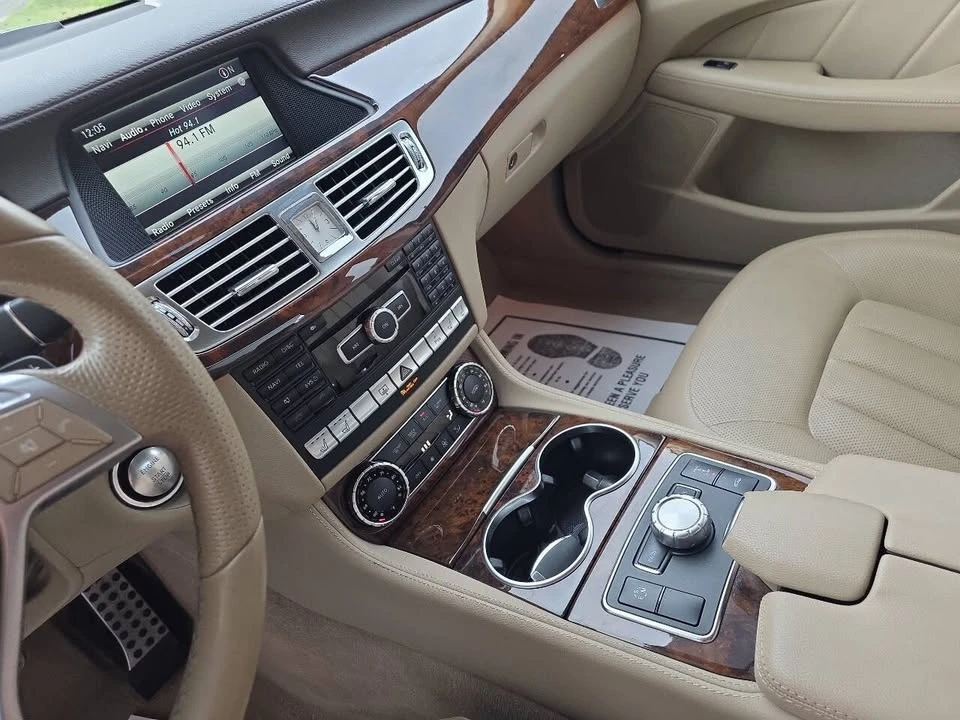2013 Mercedes-Benz C218 CLS-Class - Image 8 of 20
