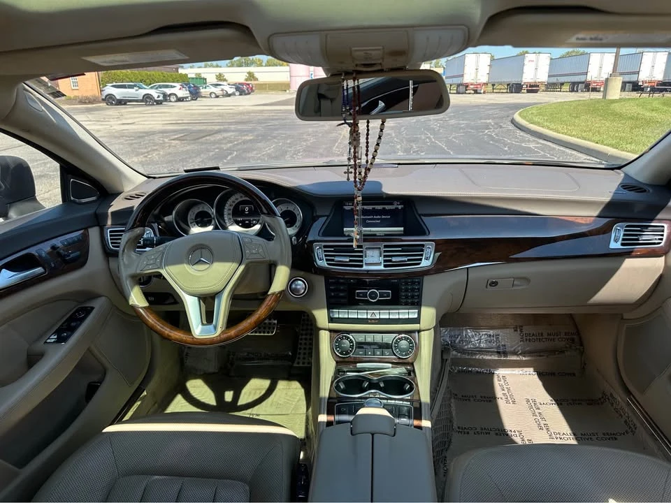 2013 Mercedes-Benz C218 CLS-Class - Image 9 of 13