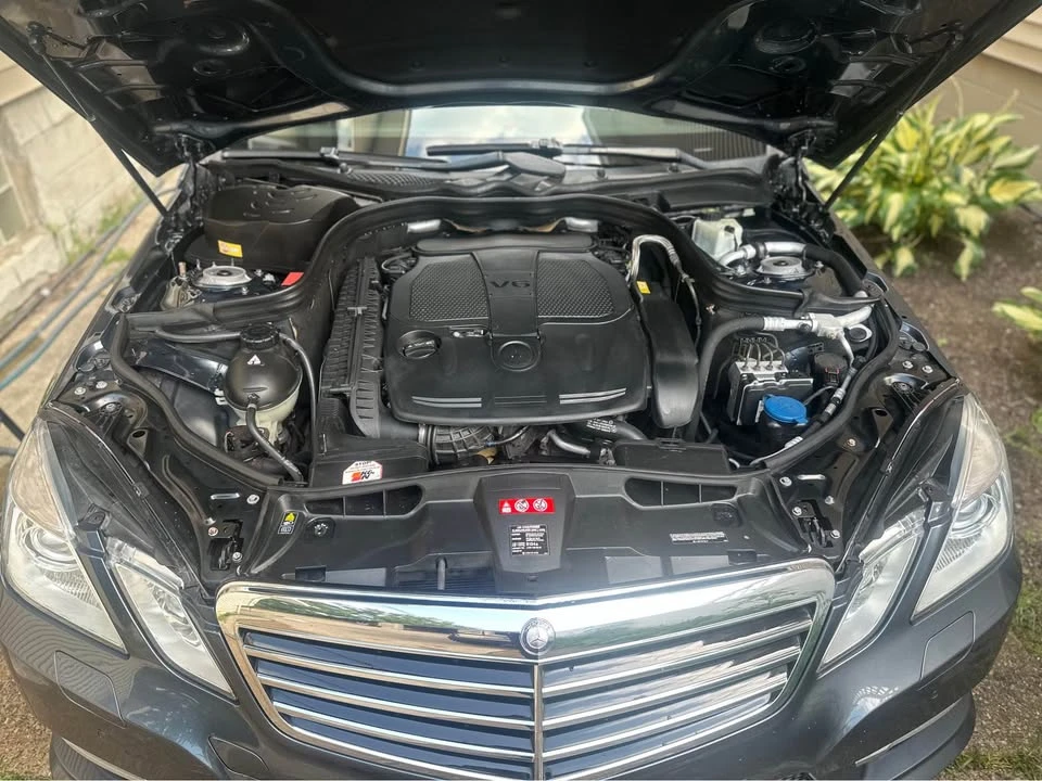 2013 Mercedes-Benz W212 E-Class - Image 2 of 2