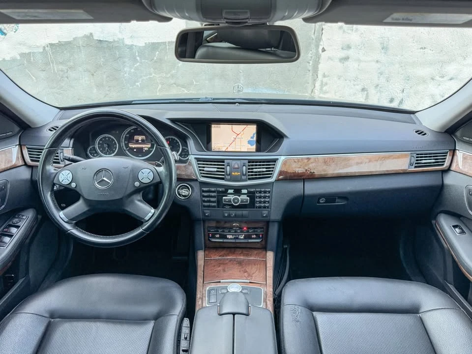 2013 Mercedes-Benz W212 E-Class - Image 11 of 16