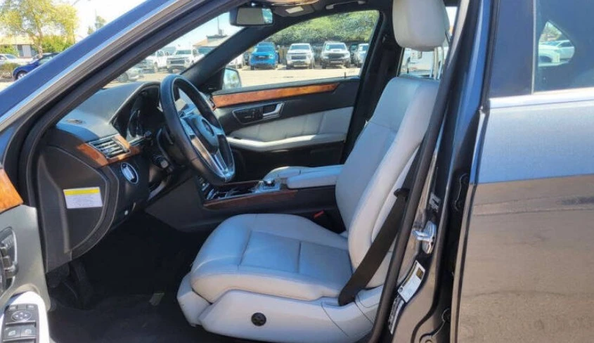 2013 Mercedes-Benz W212 E-Class - Image 11 of 16