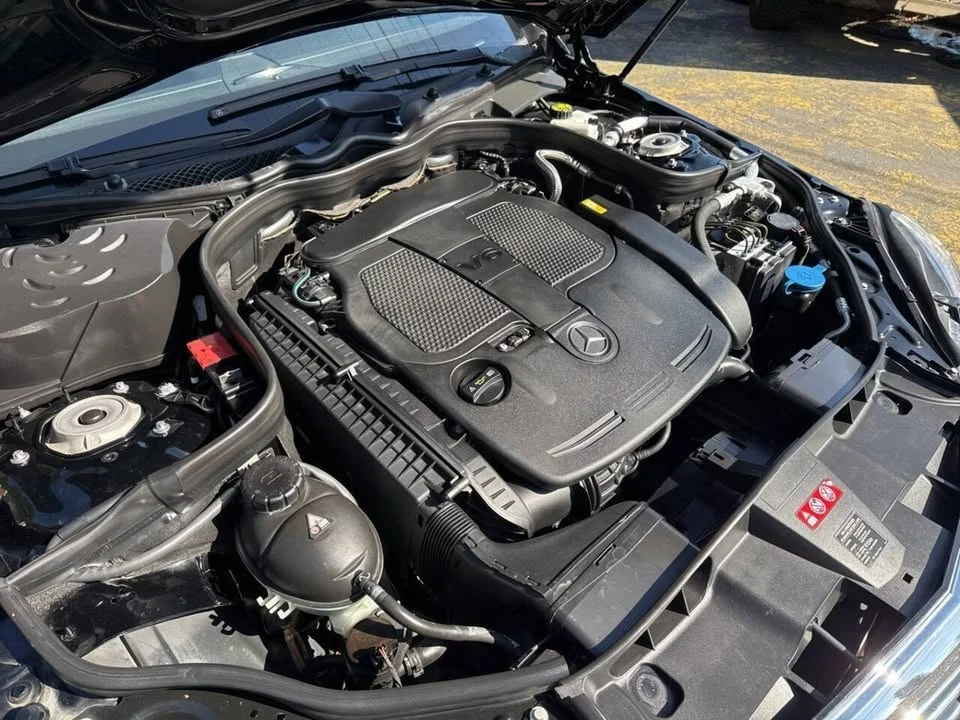 2013 Mercedes-Benz W212 E-Class - Image 11 of 20