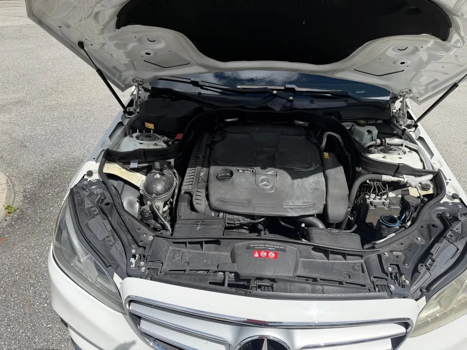 2013 Mercedes-Benz W212 E-Class - Image 9 of 12