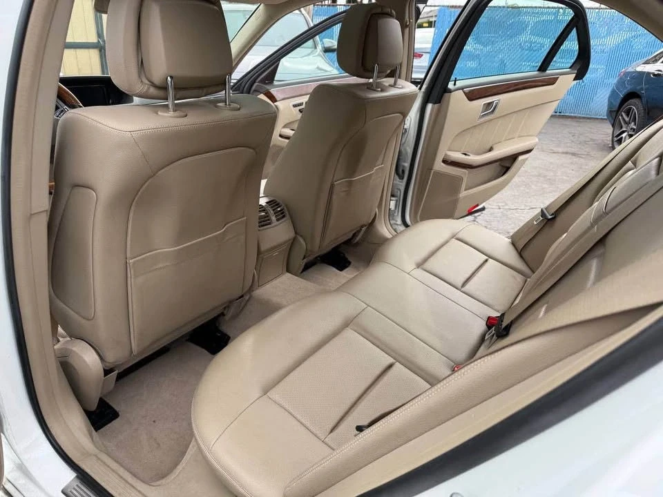 2013 Mercedes-Benz W212 E-Class - Image 16 of 19