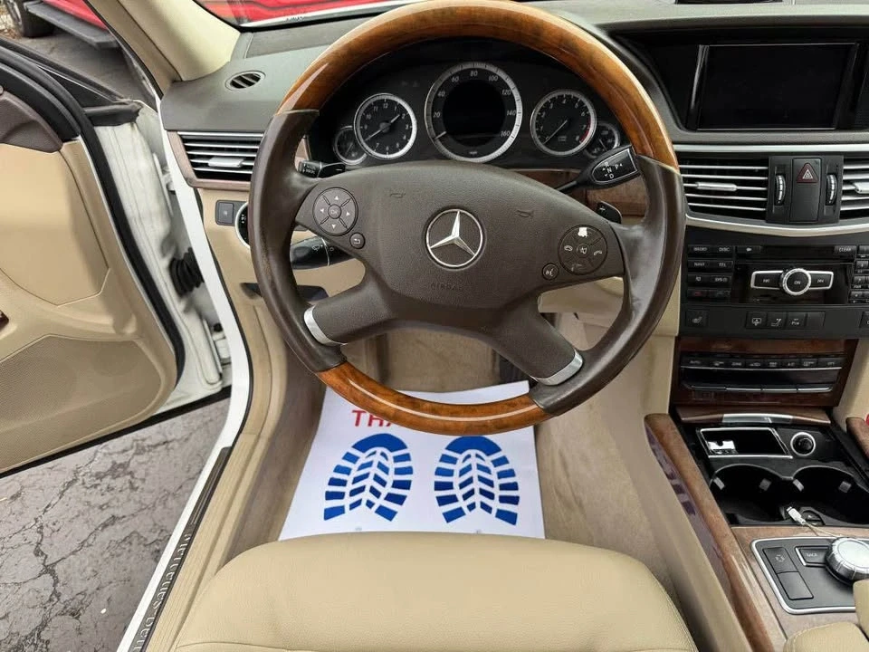 2013 Mercedes-Benz W212 E-Class - Image 11 of 19